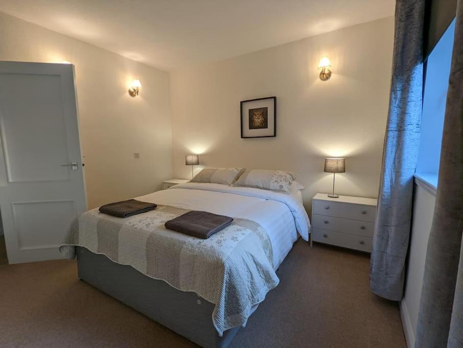 Two Bedroom Flat In Bridge Of Allan, Stirling Buitenkant foto